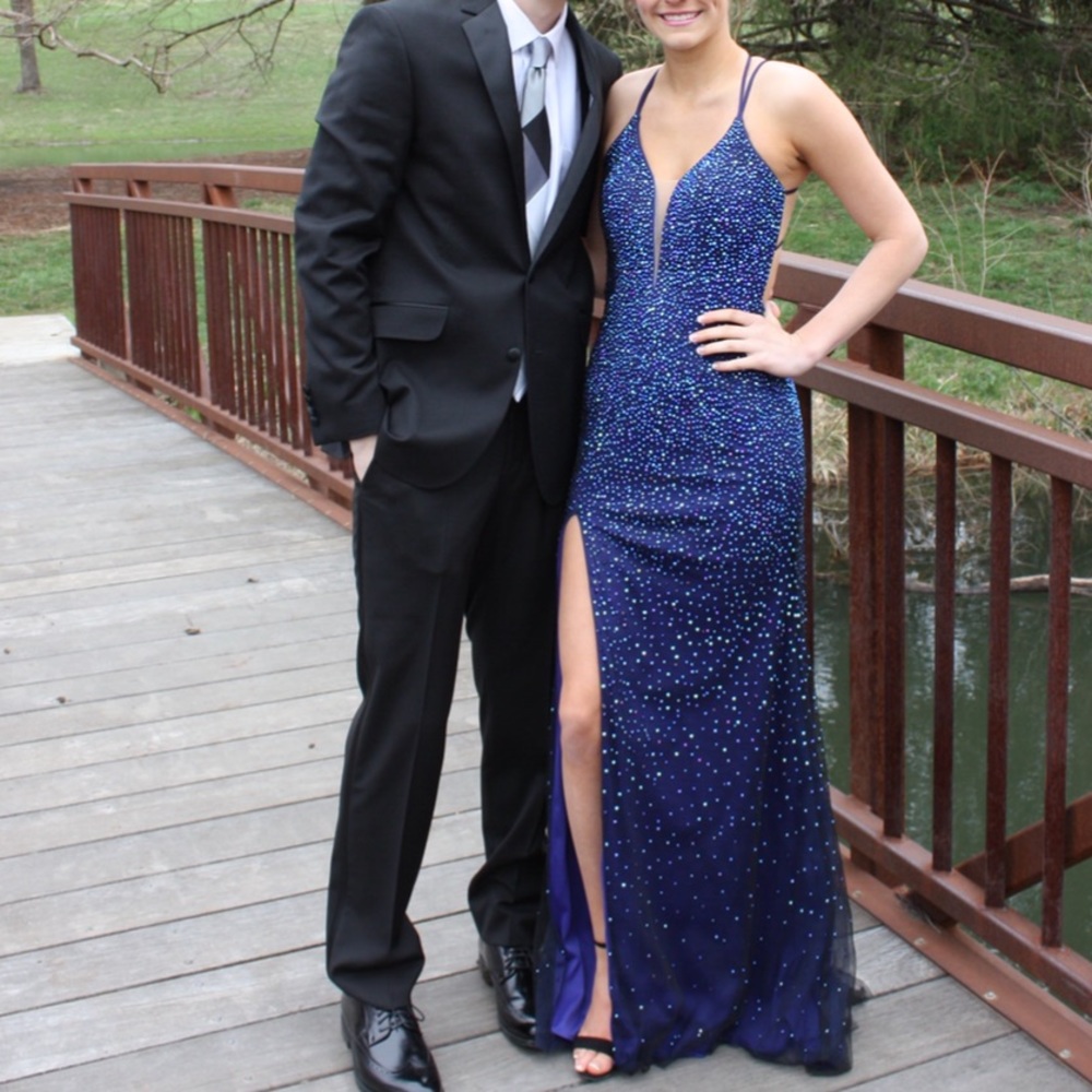 Sherri hill prom dress